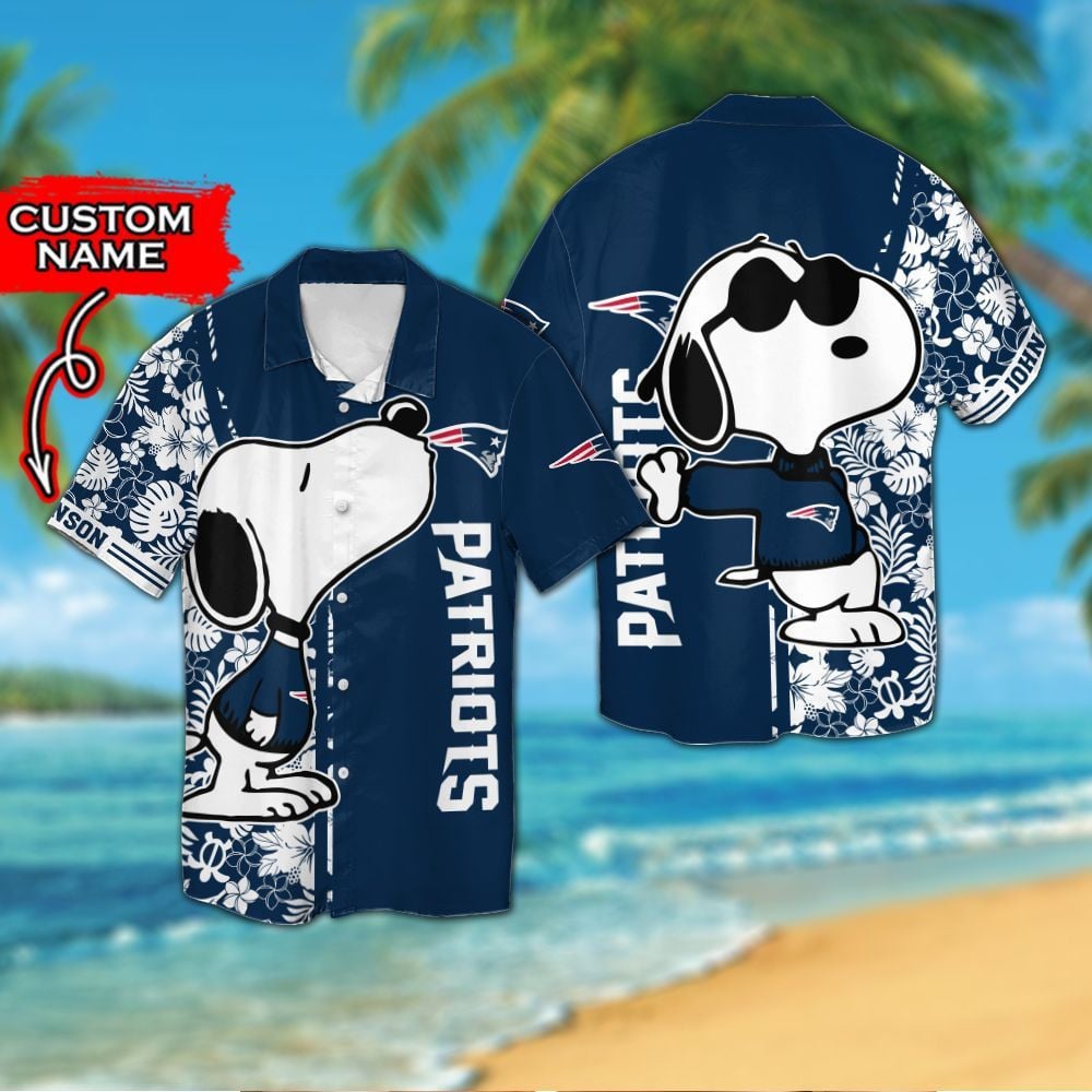 New England Patriots & Snoopy Custom Personalized Short Sleeve Button Up Tropical Aloha Hawaiian Shirts For Men Women Nfl